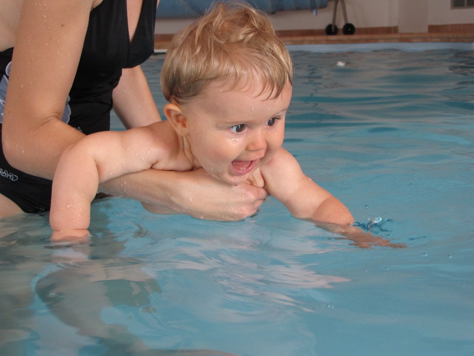 La Psicomotricità Funzionale in acqua: percorsi per bambini
